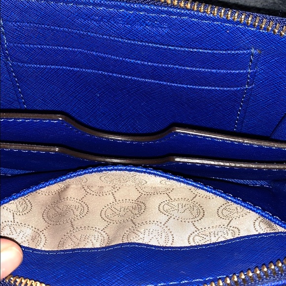 💙MK wristlet💙 - Picture 4 of 6